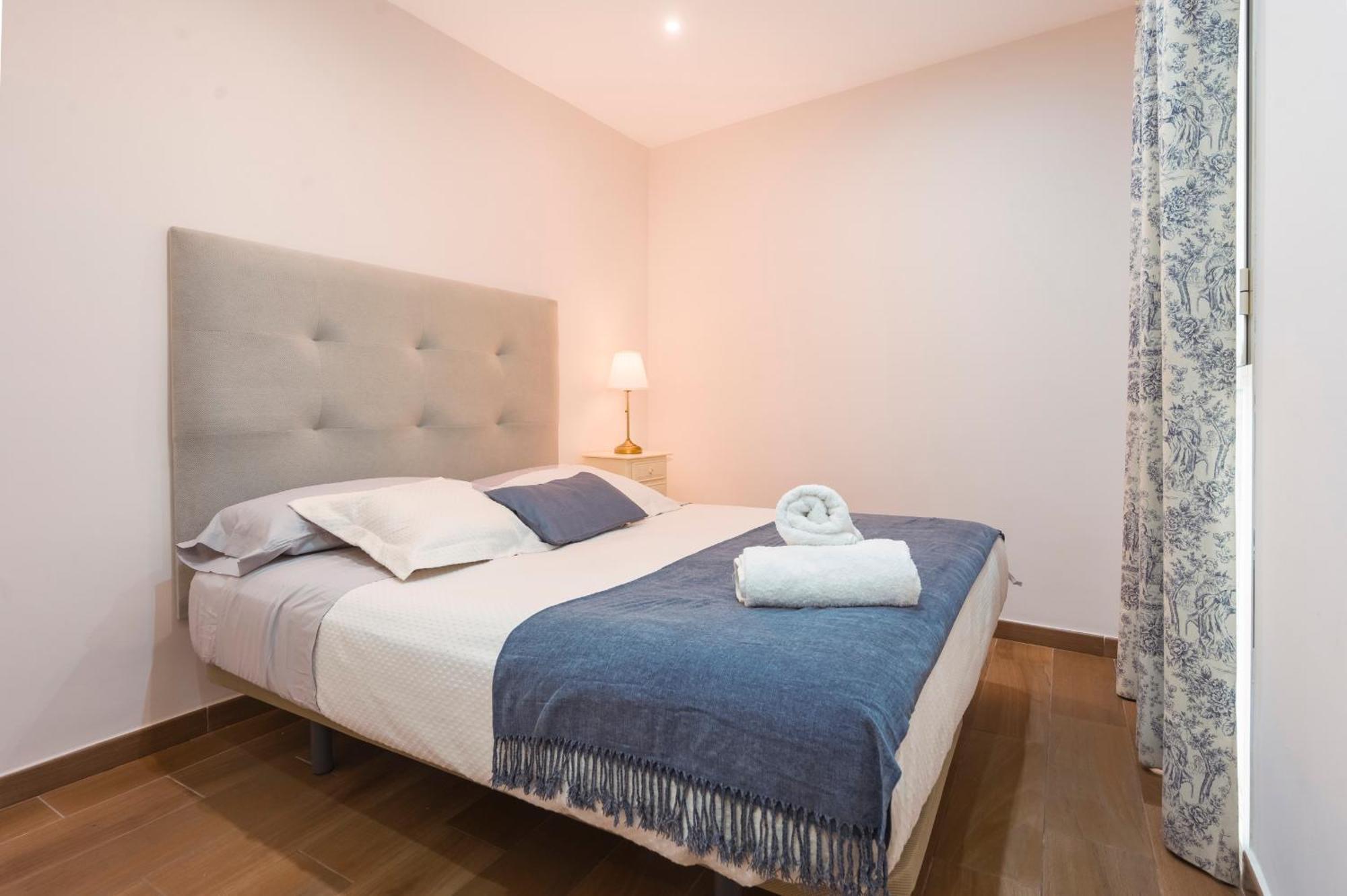 Amplio Piso En El Corazon De Sevilla Екстериор снимка